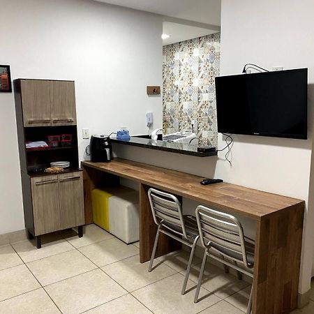 4 Aps Baratos, Confortaveis, Completos E Com Garagem Insta Thiagojacomo Goiânia Buitenkant foto